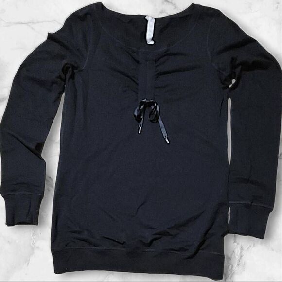 Lululemon Size 10 Black Tie Long Sleeve - Picture 1 of 2